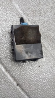 фото thumb №2, Блок управления замка центрального volvo v40 01r