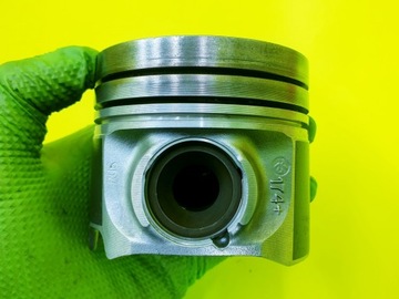 фото thumb №6, Поршень шкворень a6 c7 a7 c7 q7 a8 d4 q5 3.0 tdi 065df 174+ 83l110