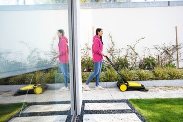 Подметальная машина Karcher S4 Twin, широкая, 68 см, две боковые щетки