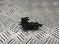 фото thumb №1, Клапан вакуумa volvo v40 1.8