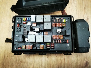 фото thumb №3, Opel zafira c 2.0 cdti коробка предохранителей