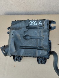 фото thumb №9, Корпус фильтра воздуха renault trafic ii opel vivaro a 2.0 dci 8200467321