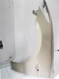 фото thumb №2, Крила перед передній правий tesla 3