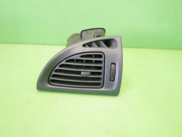 фото thumb №1, Решітка повітропровід права перед citroen c5 i phi 01-04