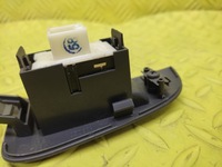 фото thumb №5, Toyota avensis t25 переключатель окон правый задняя 7427105020