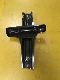 фото thumb №1, Кронштейн кронштейн акумулятор mercedes infiniti