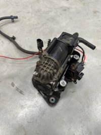 Компресор помпа підвіска bmw g31 idealna оригінал 6886721 рестайлінг Недорого, фото thumb