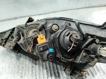 фото thumb №7, Лампа перед правая mazda 5 05-10 p5115r p4998