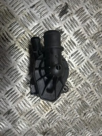 фото thumb №1, Корпус термостата ford focus mk3 1.6 ds7g-9k478-db