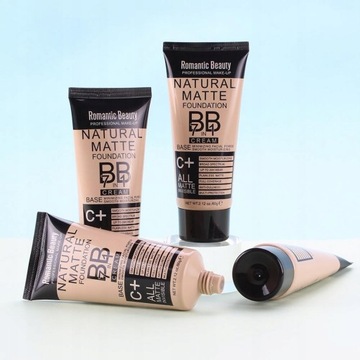 Натуральный отбеливающий увлажняющий крем BB Cream.