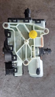 фото thumb №3, Насос блок управления adblue ford ranger 4 2.2 3.2 tdci renault master 2.3 dci