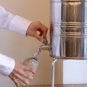 Контейнер для пузырьков inox 2l с самогоном самогона из нержавеющей стали из нержавеющей стали