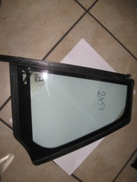 фото thumb №1, Стекло левая bmw f11 2010