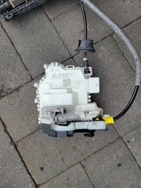 фото thumb №5, Audi r8 2006-2015 замок дверь правые 4s0837812a