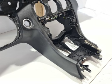 фото thumb №8, Mercedes c-klasa w205 панель консоль