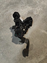 фото thumb №1, Педаль сцепления opel vivaro b renault trafic iii 93459472 465033911r