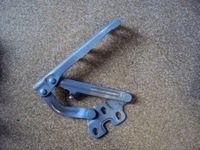 фото thumb №1, Петля капот правый corsa d z21c