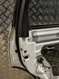 фото thumb №8, Audi q7 4l 2012 левая сторона дверь задние