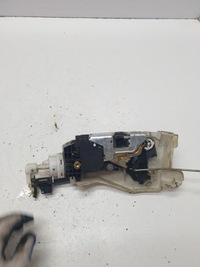 фото thumb №1, Замок дверь переднее перед левый mercedes-benz w220 s класс 2207200535