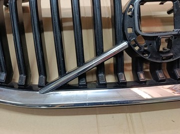 фото thumb №7, Volvo xc60 ii 17+ рестайлинг решётка хром решётка радиатора перед - камера оригинал