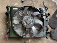 фото thumb №1, 261 jeep grand cherokee wk2 16- радиатор вентилятор