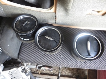 фото thumb №1, Решітка повітропровід ford galaxy mk3 x