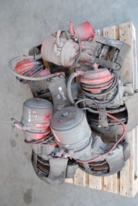 Суппорт тормозной перед задний  pomocnik premium dxi 13 в Украине, фото thumb