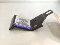 фото thumb №4, Jeep renegade 14- кронштейн крыла правый перед 68288815aa