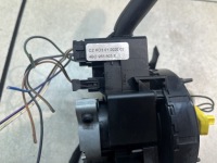 фото thumb №10, Перемикач комбінований vw passat b5 1.6b 8l0953513j