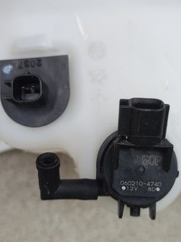 фото thumb №5, Dodge challenger charger бак do омивача