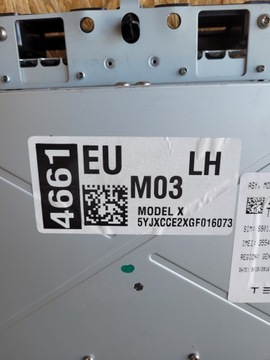 фото thumb №9, Дисплей экран навигация tesla модель x 1045006-03-b