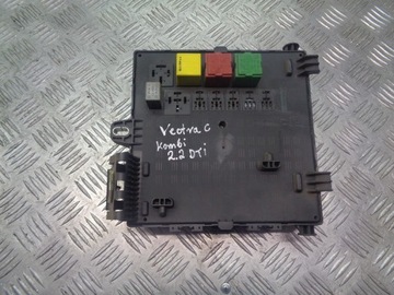 фото thumb №2, Коробка запобіжників opel vectra c 2.2 dti