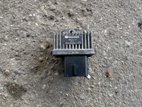 фото thumb №1, Реле свічок 9640469680--a nissan qashqai i j10 1.5 dci