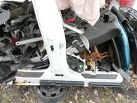 фото thumb №1, Bmw 2 f46 блок двигуна правий поріг середній