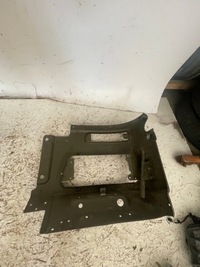 фото thumb №6, Уголок панель фары iveco eurotrakker