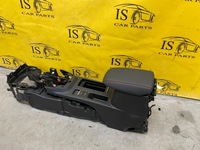 фото thumb №1, Подлокотник бардачок средство ford kuga mk3 st-line