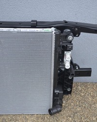 фото thumb №5, Радиатор радиатор pas wrangler jl etorque 2.0t