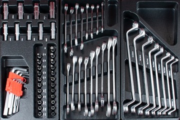 TOOL CAR S 420 R Купчик Мастерская тележка с оборудованием 420 элементов КУПИТЬ