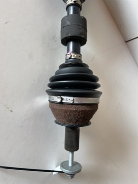 фото thumb №3, Піввісь ліва автомат 2.4 d5 volvo s60 ii v70 iii s80 ii оригінальний номер 31367530