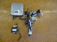 фото thumb №1, Toyota hilux 07r # замок зажигания бортовой компьютер ключ 2,5