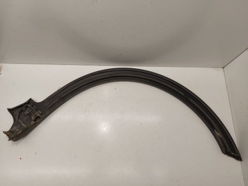 фото thumb №1, Volkswagen passat b8 2016 левая сторона планка крыльев передней