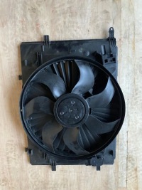 фото thumb №1, Вентилятор mercedes glc a0999061300