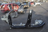 фото thumb №1, Suzuki s-cross 2022- стойка порог левый четверть левая