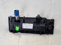 фото thumb №4, Запуск стоп защита полка консоли панели audi a5 b9 разъём вход usb