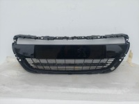 фото thumb №1, Peugeot 208 i lift gt line решітка решітка радіатора середня