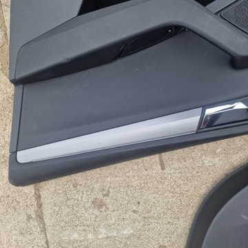 фото thumb №5, Оббивка двері обшивки 4szt. led шкіра canton superb iii універсал