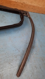 фото thumb №5, Прокладка стекло дверь левый задняя 31299952 volvo s60