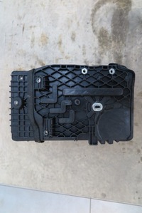 фото thumb №3, Основа корпус акумулятор range rover evoque 6g9n-10757-af