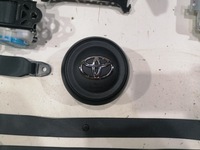 фото thumb №5, Toyota yaris 4 iv cross приборная панель консоль подушка безопасности ремни