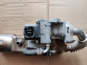 фото thumb №1, Клапан egr toyota auris i corolla e12 yaris 1.4 d4d двигатель 1nd